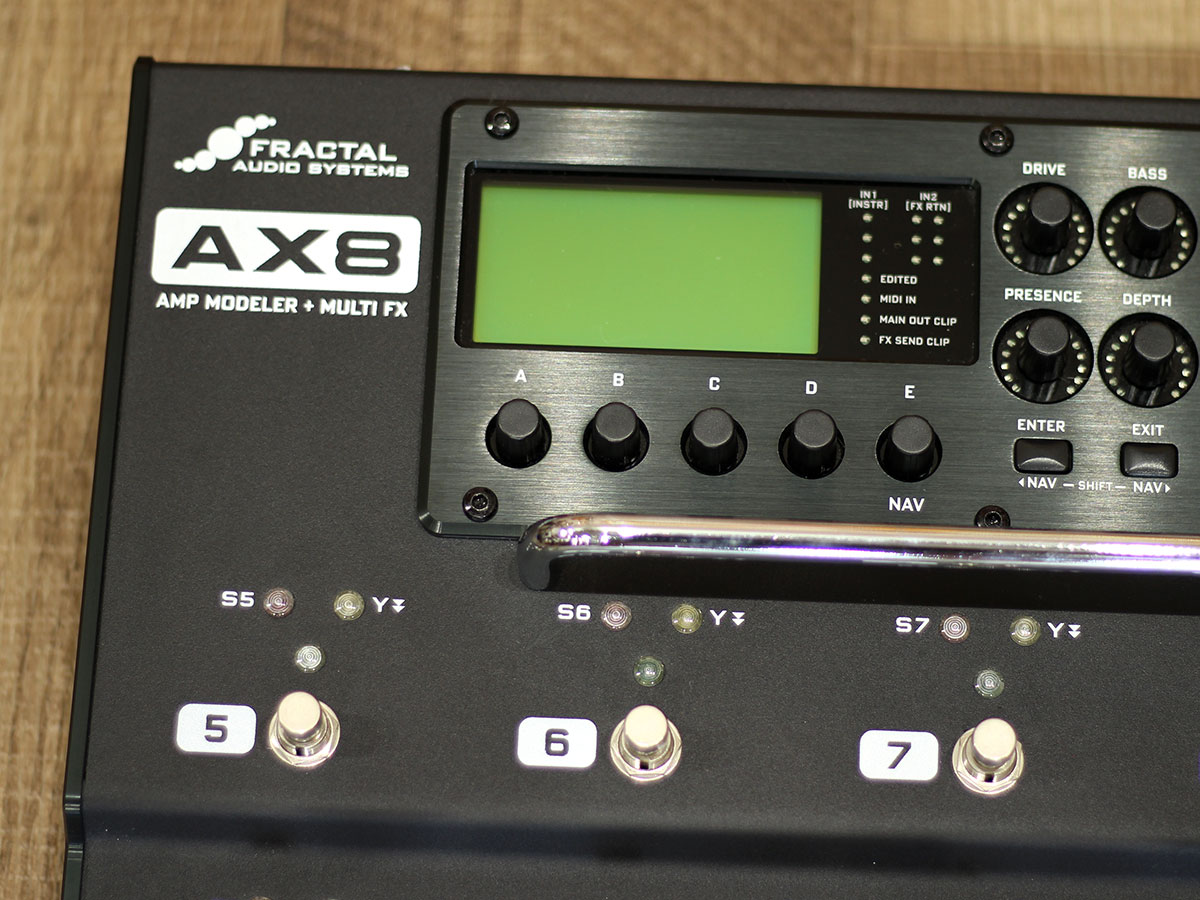Fractal Audio Systems AX8 with Case
